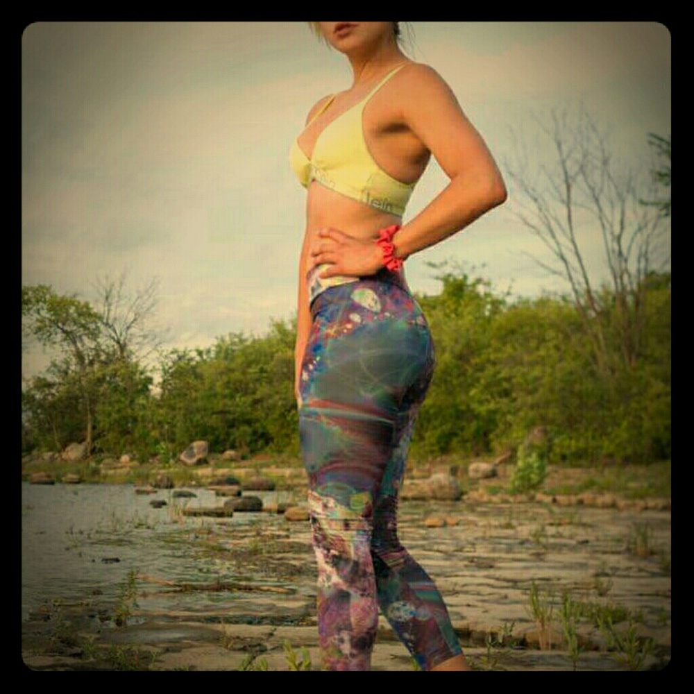 🌟YOGIYOGAWEAR YOGA PANTS (W MATCHING SCARF!!)